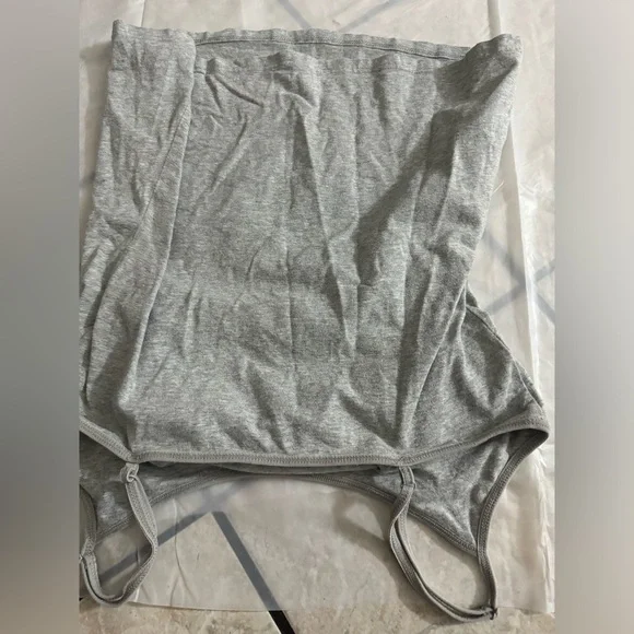 Gray women’s tank top - Picture 1 of 2